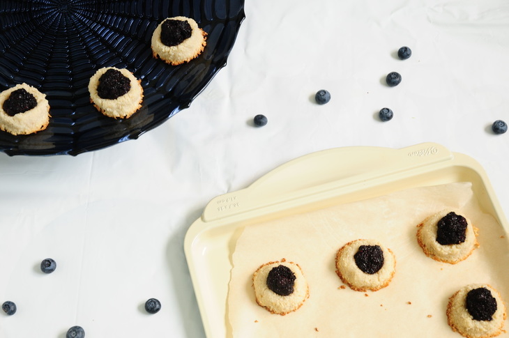 Blueberry Chia Thumbprint Cookies | Young Paleo